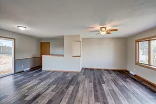 505 Natchez Ct, DeForest, WI 53532 - Photo 15