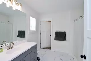 216 N 5th St, Delavan, WI 53115 - Photo 11