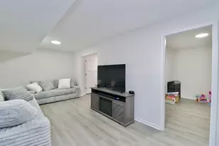 216 N 5th St, Delavan, WI 53115 - Photo 17