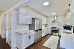 216 N 5th St, Delavan, WI 53115 - Photo 5