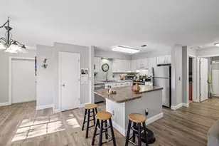 123 Waverly Dr, Cambridge, WI 53523 - Photo 5