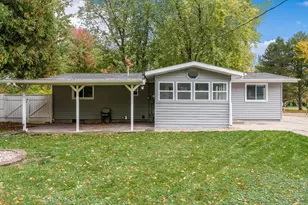 1831 Hoover St, Janesville, WI 53545 - Photo 9