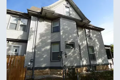 423 Portland Avenue, Beloit, WI 53511 - Photo 5