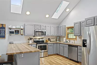 4273 County Road Tt, Sun Prairie, WI 53590 - Photo 3