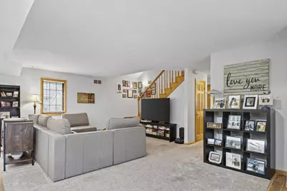 4273 County Road Tt, Sun Prairie, WI 53590 - Photo 9