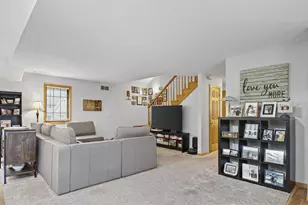 4273 Co Rd TT, Sun Prairie, WI 53590 - Photo 9