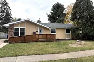 1834 S Crosby Ave, Janesville, WI 53546 - Photo 1