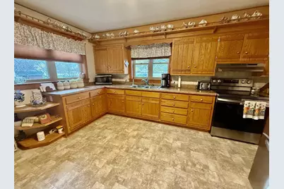 211 N Superior Avenue, Tomah, WI 54660 - Photo 13