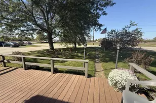 211 N Superior Ave, Tomah, WI 54660 - Photo 5