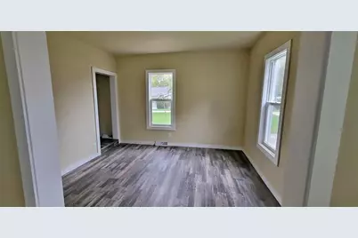 407 W Oak Street, Sparta, WI 54656 - Photo 7