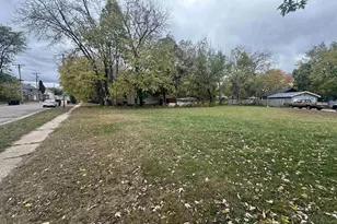 1308 Prairie Ave, Beloit, WI 53511 - Photo 41