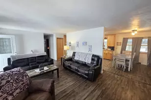 1001 Elm St, Mauston, WI 53948 - Photo 5