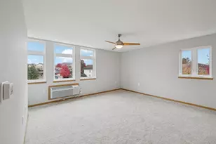 8206 Starr Grass Dr, Madison, WI 53719 - Photo 13