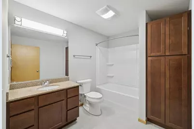 8206 Starr Grass Drive #401, Madison, WI 53719 - Photo 15