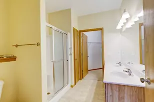 121 Metro Terrace, Madison, WI 53718 - Photo 23