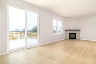 702 Cozy Farm Rd, Waunakee, WI 53597 - Photo 7