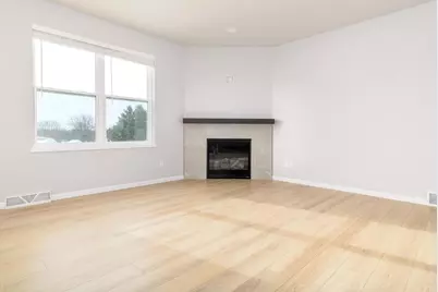 702 Cozy Farm Road, Waunakee, WI 53597 - Photo 3