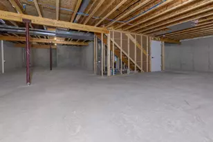 27 Spittlebug Cir, Madison, WI 53718 - Photo 13