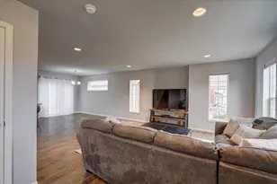 240 Sugar Maple Ln, Verona, WI 53593 - Photo 15