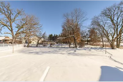 1149 Hickory Hills Drive, Sun Prairie, WI 53590 - Photo 15