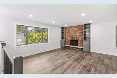 3221 Derby Down, Madison, WI 53713 - Photo 5