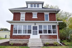 303 S Park St, Albany, WI 53502 - Photo 3