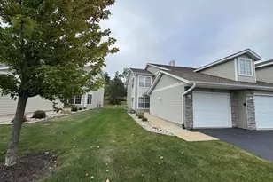 5039 Diane Ct, Rockford, IL 61108 - Photo 3