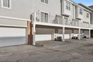 709 Cricket Ln, Middleton, WI 53562 - Photo 29