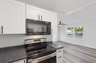 1108 Bennett St, Janesville, WI 53545 - Photo 15