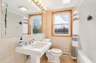 17303 W Greenfield Ave, New Berlin, WI 53146 - Photo 37