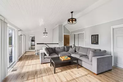 17303 W Greenfield Avenue, New Berlin, WI 53146 - Photo 7