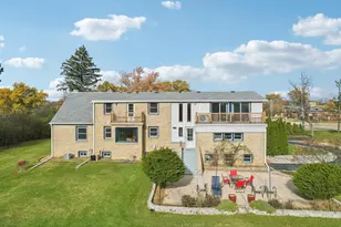 17303 W Greenfield Ave, New Berlin, WI 53146 - Photo 45