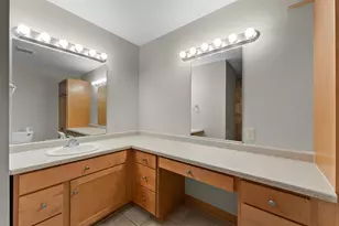 114 Pilgrim Dr, Wisconsin Dells, WI 53965 - Photo 15