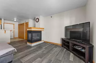 114 Pilgrim Dr, Wisconsin Dells, WI 53965 - Photo 5