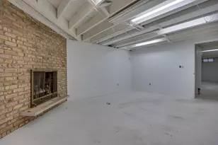 237 Carillon Dr, Madison, WI 53705 - Photo 43