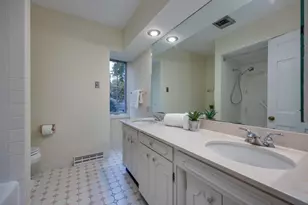 237 Carillon Dr, Madison, WI 53705 - Photo 31