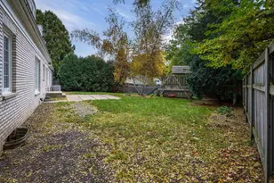 237 Carillon Dr, Madison, WI 53705 - Photo 47