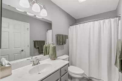 819 E Hiawatha Drive, Wisconsin Dells, WI 53965 - Photo 29