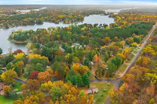 1073 W Queens Way, Nekoosa, WI 54457 - Photo 5