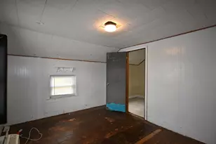 301 S Galena St, South Wayne, WI 53587 - Photo 15