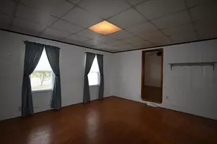 301 S Galena St, South Wayne, WI 53587 - Photo 7