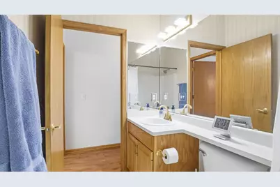 31 Deer Point Trail, Madison, WI 53719 - Photo 17