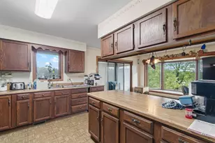 W13434 Cypress Ave, Coloma, WI 54930 - Photo 3