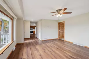 W1152 Fox Rd, Columbus, WI 53925 - Photo 9