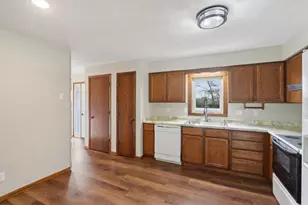 W1152 Fox Rd, Columbus, WI 53925 - Photo 17