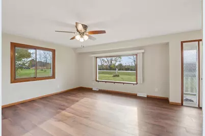 W1152 Fox Road, Columbus, WI 53925 - Photo 7