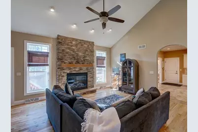 5433 Lacy Road, Fitchburg, WI 53711 - Photo 7