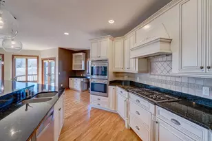 8705 Fairway Oaks Dr, Verona, WI 53593 - Photo 27