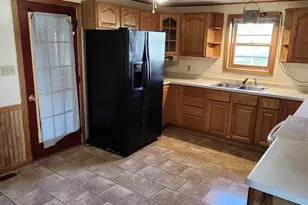 144 Waterloo St, Columbus, WI 53925 - Photo 11