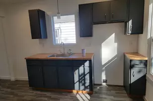 1637 Fayette Ave, Beloit, WI 53511 - Photo 15